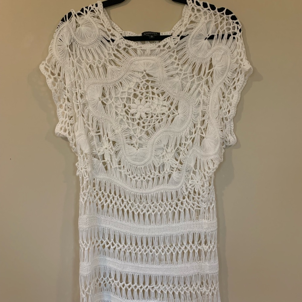 Chico's Elegant White Crochet Coverup